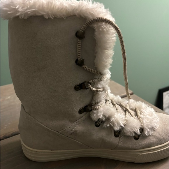Merona snow boots size 10 - Picture 3 of 3